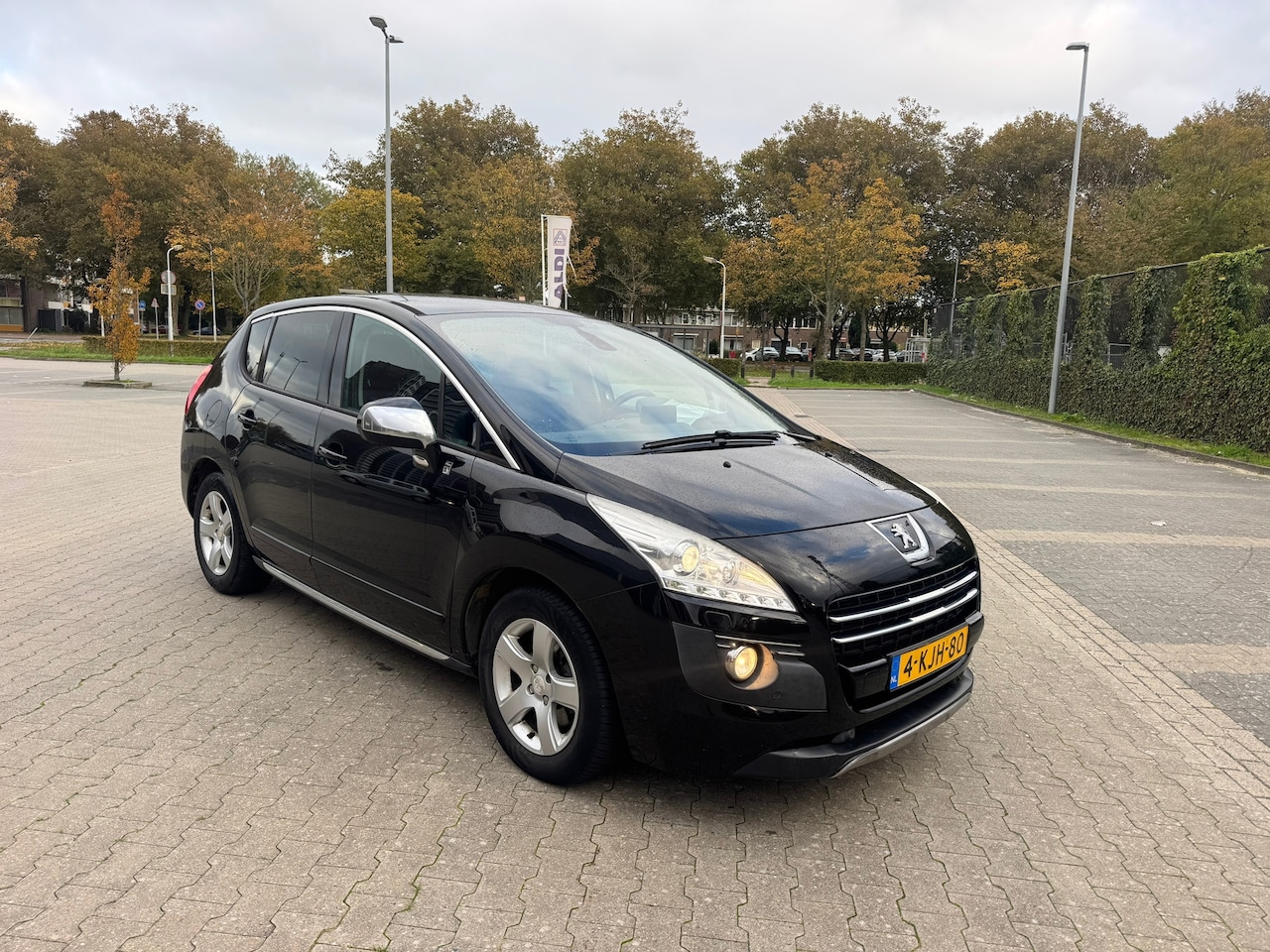 Peugeot 3008 - 2.0 HDiF HYbrid4 Blue Lease 2.0 HDiF HYbrid4 Blue Lease - AutoWereld.nl
