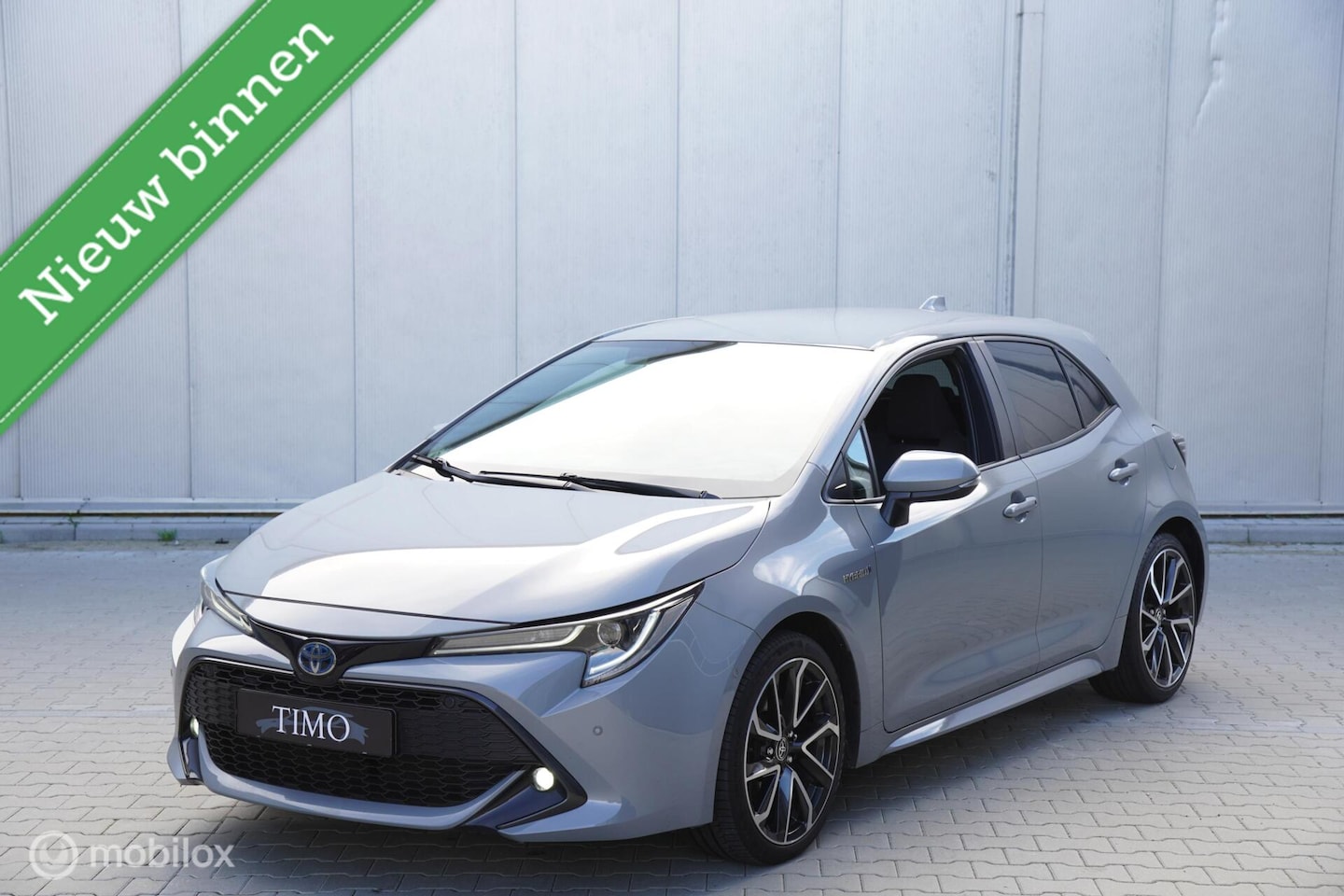 Toyota Corolla - 2.0 Hybrid|2021|Nardo Grey| - AutoWereld.nl
