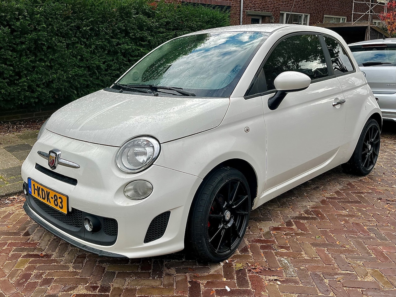 Fiat 500 Abarth - 1.2 Sport Design Leder|Airco|Carplay LED - AutoWereld.nl