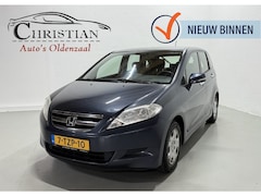 Honda FR-V - 1.7i | 6P | 5D | CLIMA