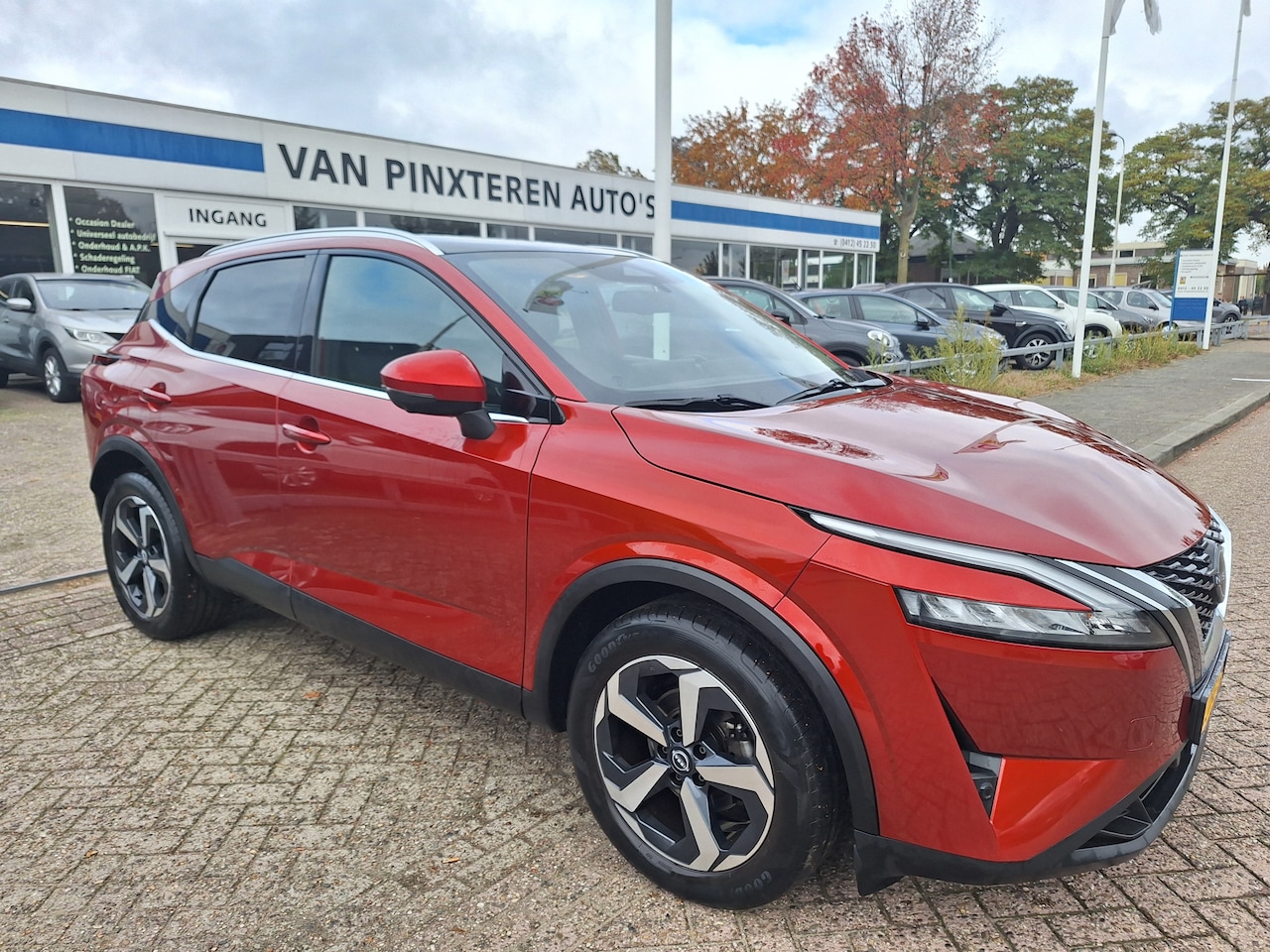 Nissan Qashqai - 1.3 MHEV Business Design 12x OP VOORRAAD - AutoWereld.nl