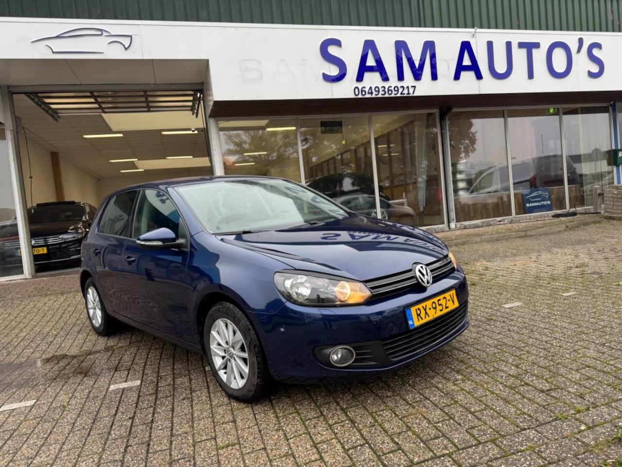 Volkswagen Golf - 1.2 TSI Highline BlueMotion 1.2 TSI Highline BlueMotion - AutoWereld.nl