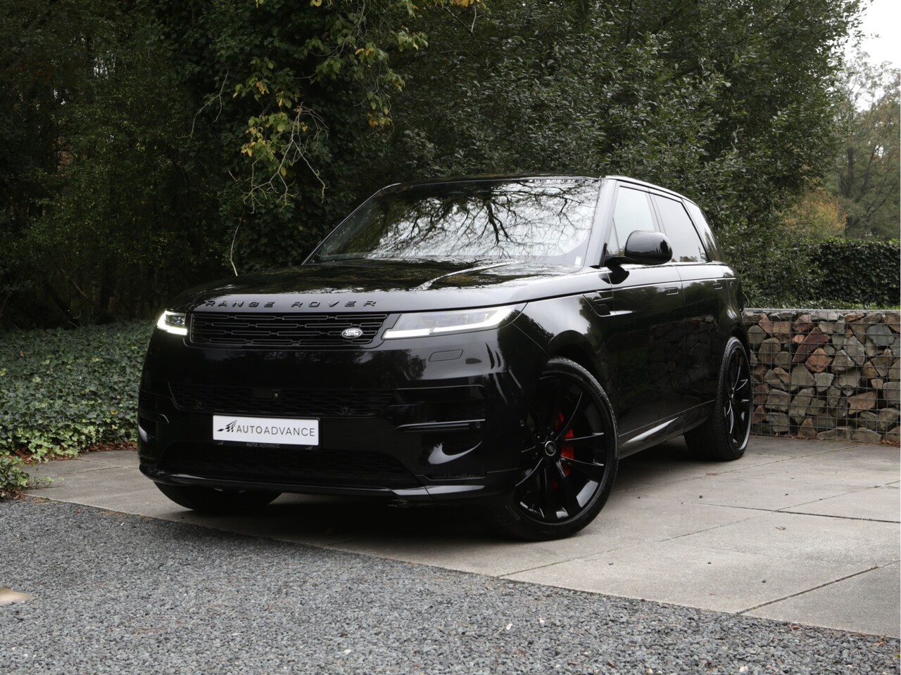 Land Rover Range Rover Sport - P550e HSE Dynamic SV-Bespoke - AutoWereld.nl