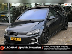 Volkswagen Golf - 1.4 TSI GTE PANO-DAK NL-AUTO NAP