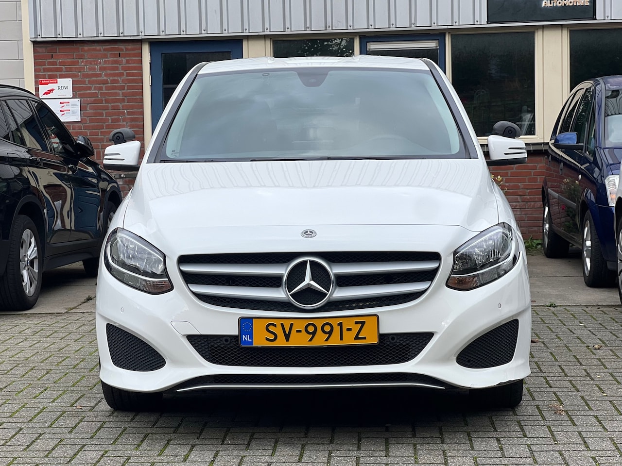 Mercedes-Benz B-klasse - 220 d Ambition 220 d Ambition - AutoWereld.nl