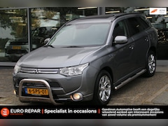 Mitsubishi Outlander - 2.0 PHEV Instyle+