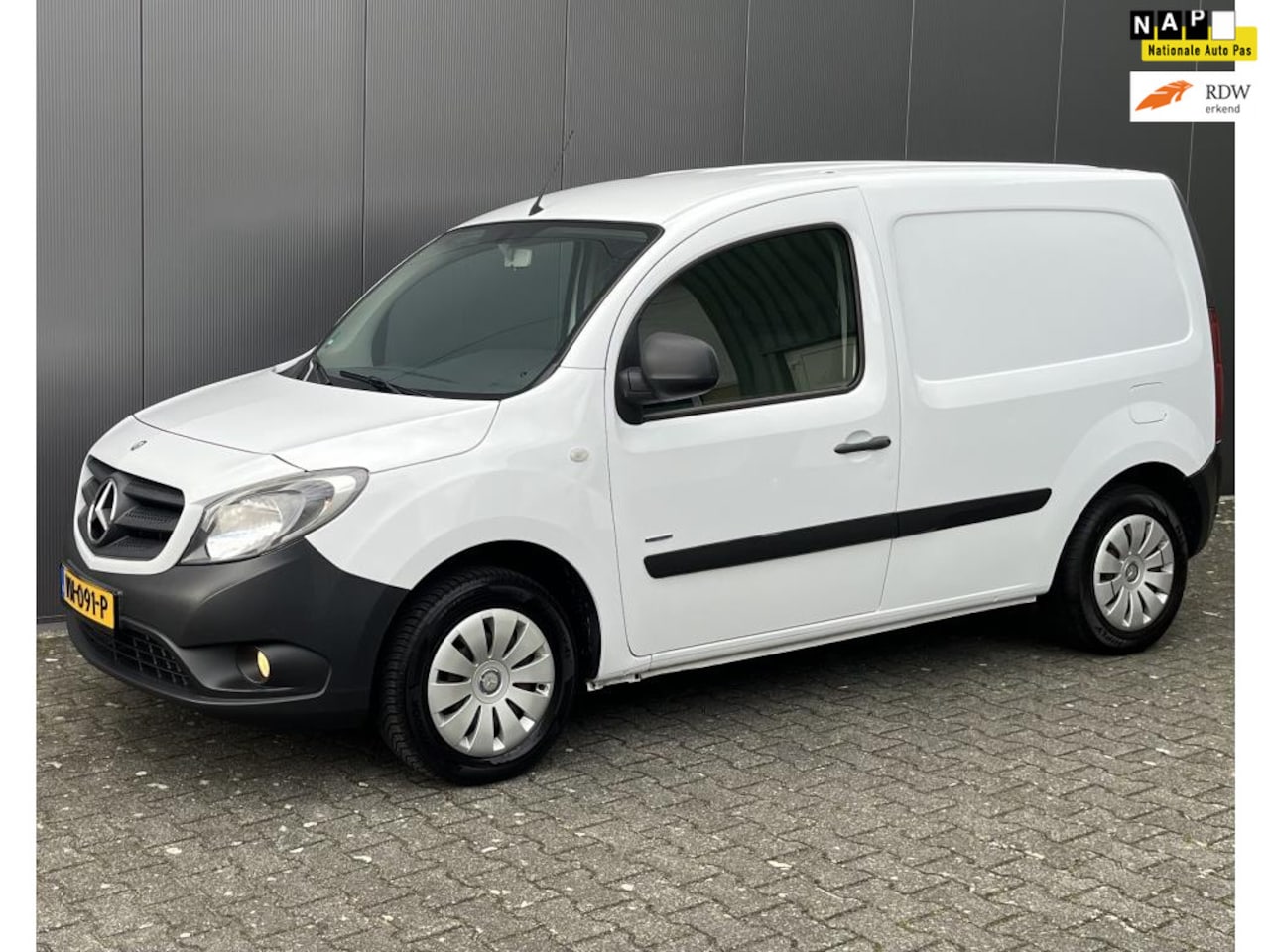 Mercedes-Benz Citan - 108 CDI BlueEFFICIENCY airco cruise control - AutoWereld.nl
