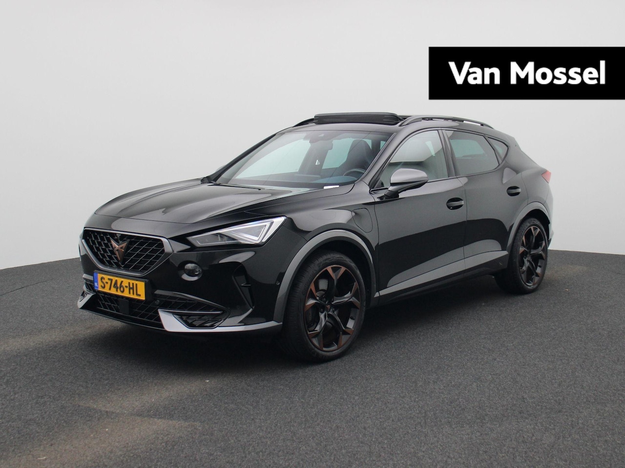 CUPRA Formentor - 1.4 e-Hybrid VZ Copper Edition | PANO-DAK | CAMERA | LEER | APPLE CARPLAY / ANDRIOD AUTO | - AutoWereld.nl