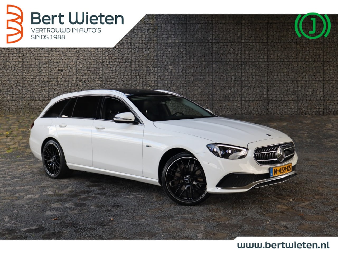 Mercedes-Benz E-klasse Estate - 300 e Bns Sol. AMG | Stoelverwarming | Panoramadak | Interieurve - AutoWereld.nl