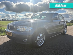 BMW 1-serie - 116I BUSINESS LINE / AIRCO / APPLE CARPLAY