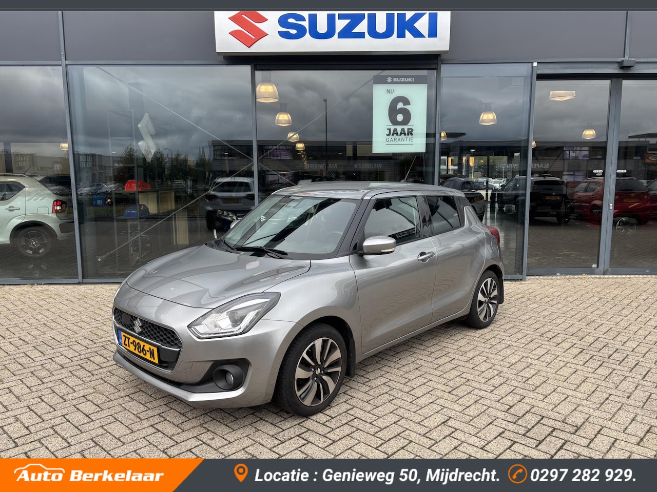 Suzuki Swift - 1.2 Stijl Automaat | Trekhaak | - AutoWereld.nl