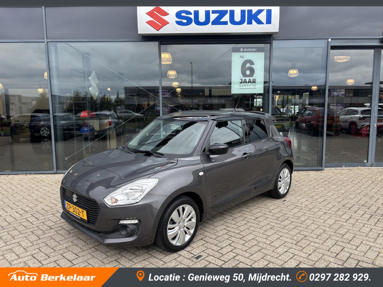 Suzuki Swift - 1.2 Select Automaat | Navigatie | Spoiler - AutoWereld.nl