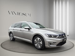 Volkswagen Passat Variant - 1.4 TSI GTE Highline | Leder Stoel en verwarmd | Head-up | Trekhaak Wegklap | Pano |