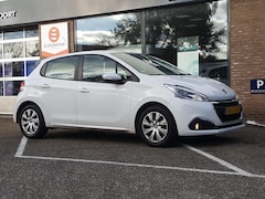 Peugeot 208 - BLUE LION 1.2 PT-82pk 5D Navigatie | Apple Carplay & Android Auto | AIRCO | Cruise control