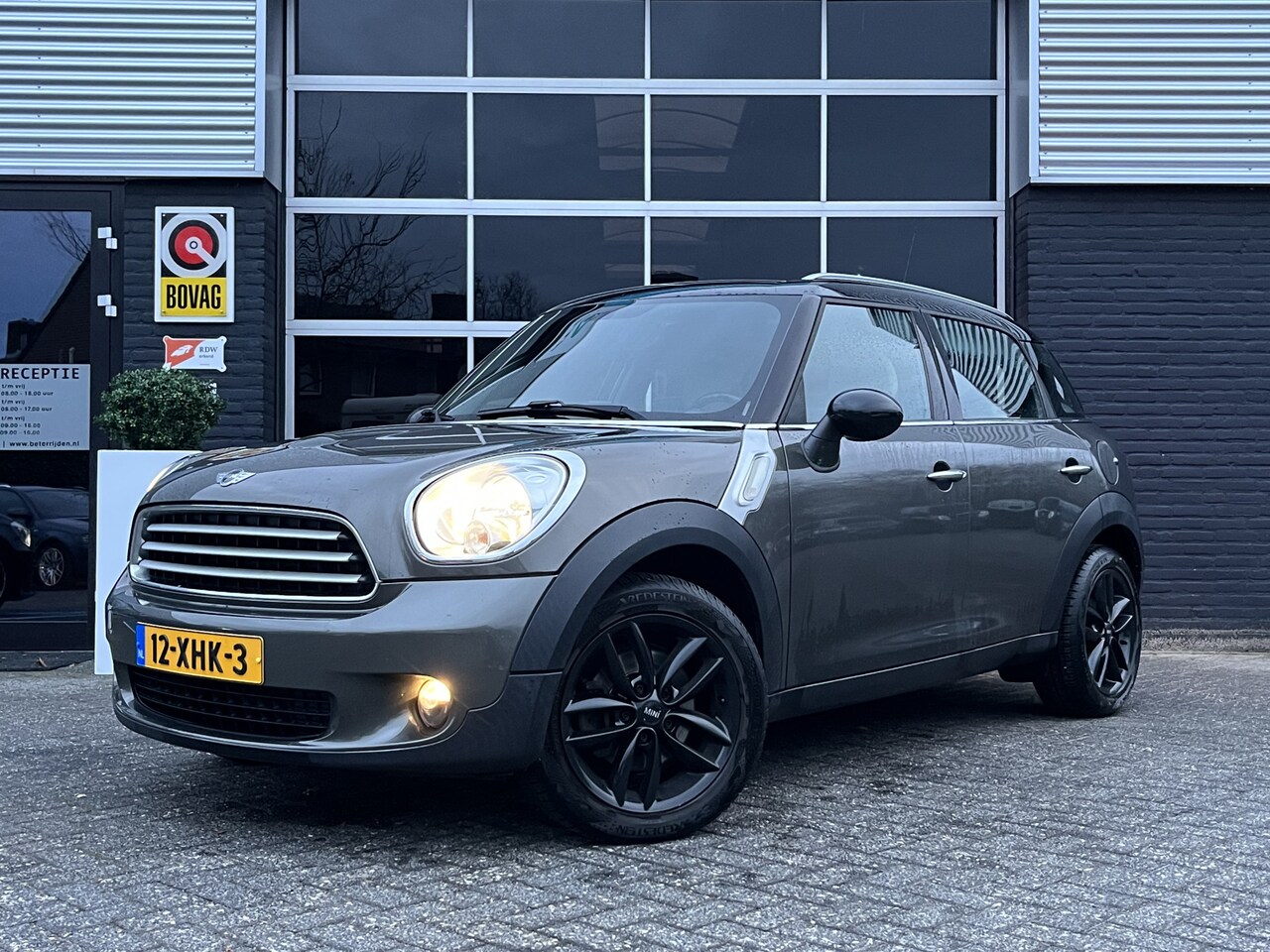 MINI Countryman - 1.6 Cooper Edition Automaat, Pano, PDC - AutoWereld.nl
