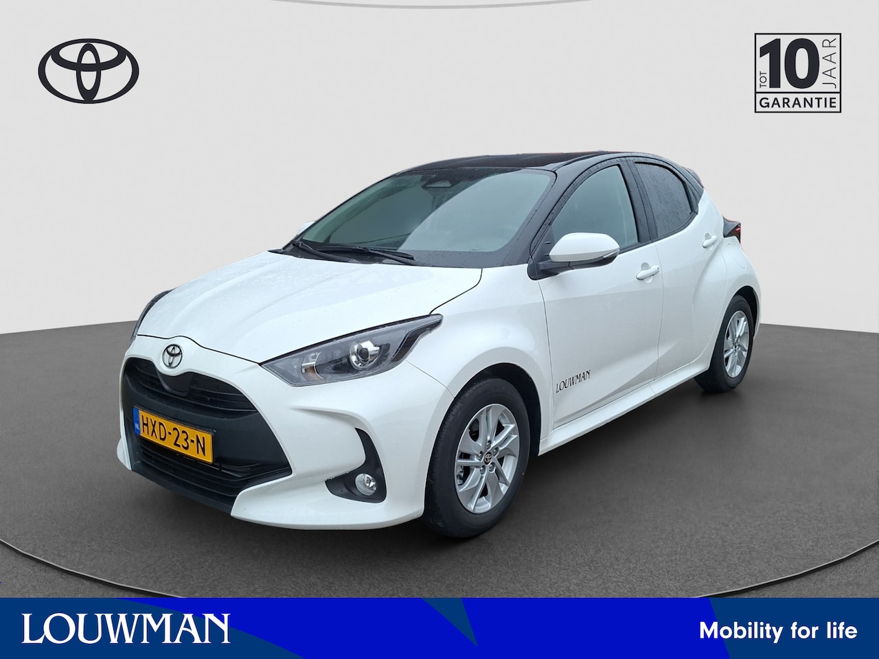 Toyota Yaris - 1.5 Hybrid 115 Active | Bi Tone | Parkeer Camera Achter | Getinte Ramen Achter | Grootlich - AutoWereld.nl