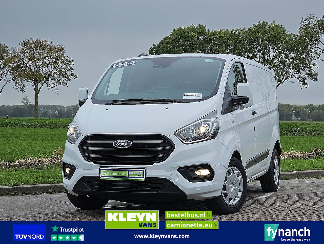 Ford Transit Custom - 2.0 L1H1 Navi Euro6 - AutoWereld.nl