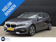 BMW 1-serie - 118i High Executive Edition | Schuif-Kanteldak | Apple-Android | Stoelverwarming