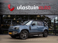 Land Rover Defender 110 - 2.0 P400e 110 HSE , Panoramadak, Trekhaak, 3Dcamera,