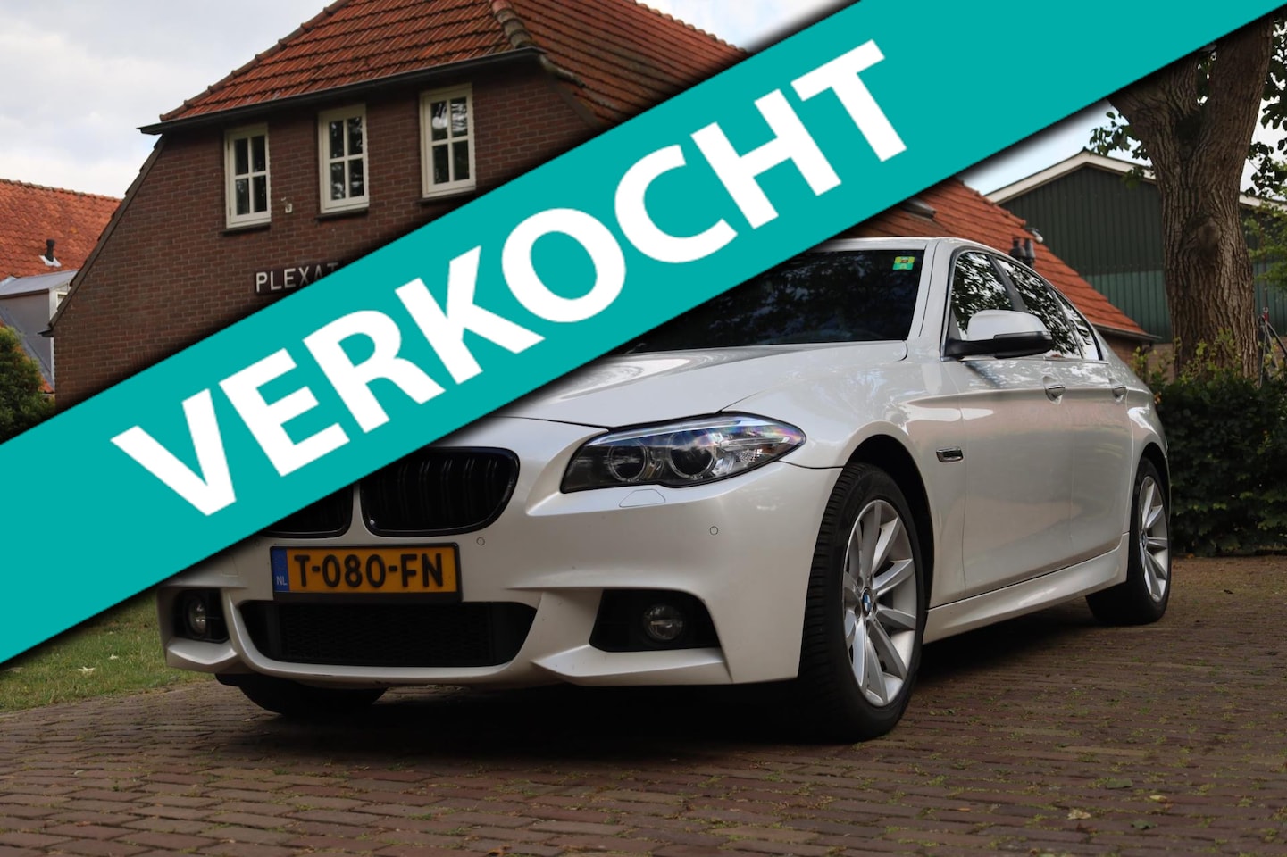 BMW 5-serie - 520d High Executive Aut. | M-Pakket | Parelmoer Wit | Lederen Interieur | Stoelverwarming - AutoWereld.nl