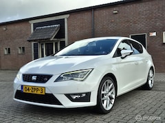 SEAT Leon - 1.4 TSI FR Trekhaak/ Sound/ Navi/ PDC/ Cruise