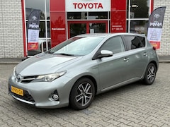 Toyota Auris - 1.8 HYBRID LEASE TOP 5 EDITIE CLIMA CRUISE 16" LM-VELGEN ALL-SEASONS PRIVACY-GLASS BLUETOO
