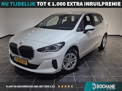 BMW 2-serie Active Tourer - 218i | Wegklapbare trekhaak | Harman/ Kardon Audio