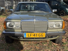 Mercedes-Benz 200-280 (W123) - 230 CE NL-AUTO 1E EIGENAAR