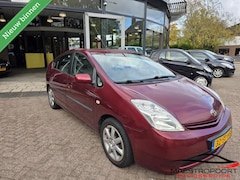 Toyota Prius - 1.5 VVT-i