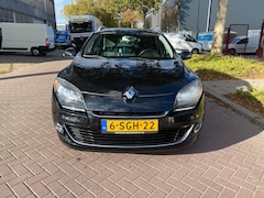 Renault Mégane Estate - 1.5 dCi Bose * AC/Clima * PDC * StartStop * Navigatie * Cruise Control * 6Bak * Onderhouds