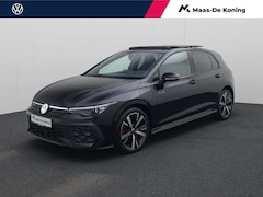 Volkswagen Golf - 1.5eHybrid 200kW/272PK GTE DSG · Panoramadak · Head-up Display · Leder · Trekhaak · Elektr