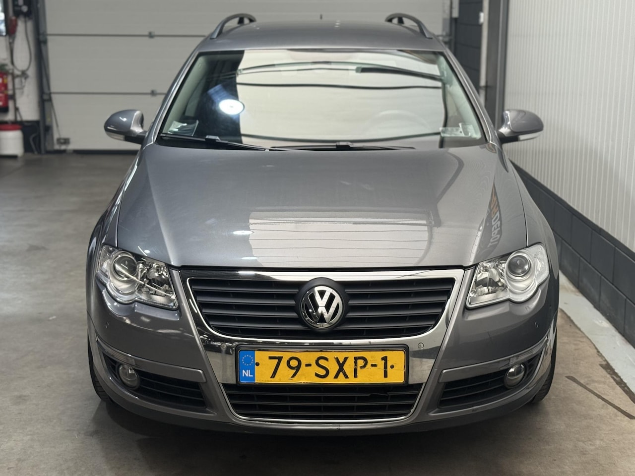 Volkswagen Passat Variant - 1.6 FSI Sportline Business Technish super. - AutoWereld.nl