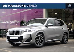 BMW X1 - xDrive23i High Executive M Sport Automaat / Trekhaak / Sportstoelen / Adaptieve LED / M Ad