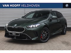 BMW 1-serie - 120 High Executive M Sport Automaat / Panoramadak / Sportstoelen / M Adaptief onderstel /