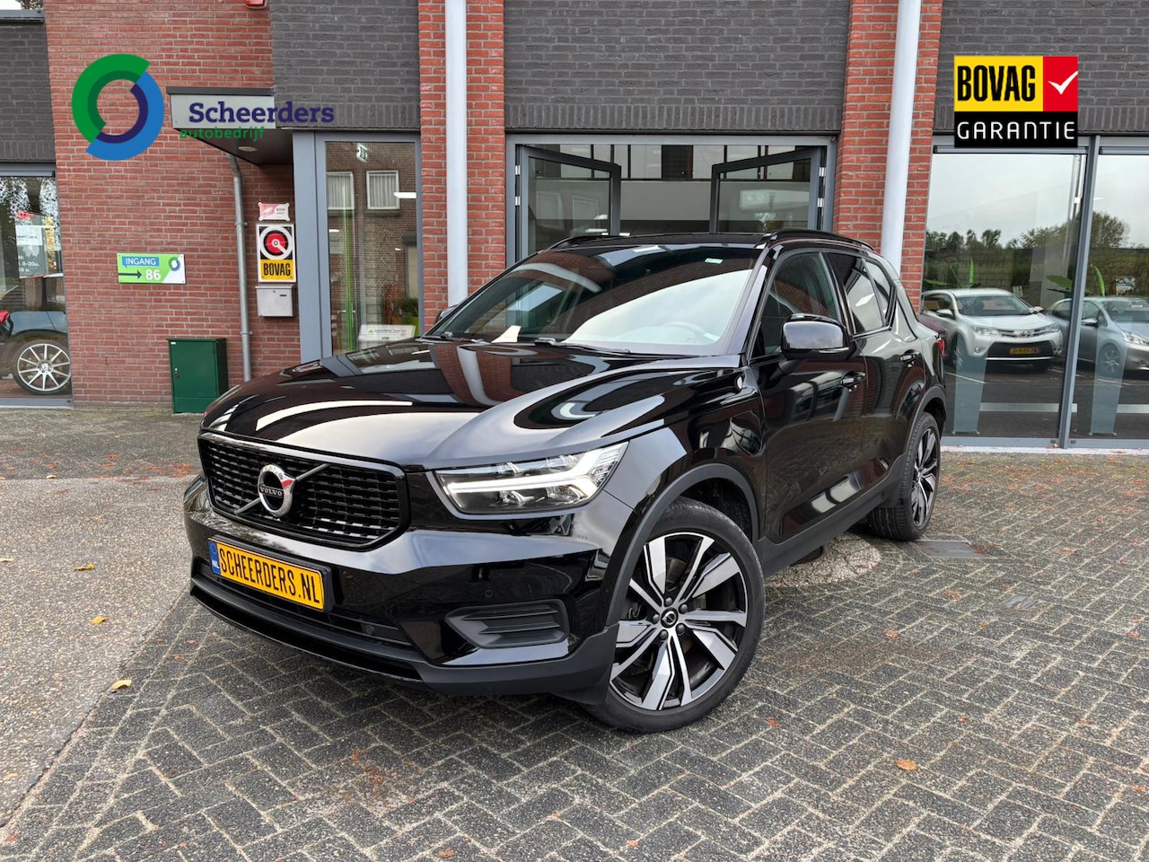 Volvo XC40 - 1.5 T5 Recharge R-Design 1.5 T5 Recharge R-Design,Camera,1 jaar garantie - AutoWereld.nl