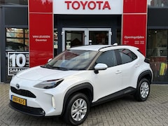 Toyota Yaris Cross - 1.5 Hybrid Dynamic NAVI STUUR/STOELVERWARMING APPLE/ANDROID AD-CRUISE