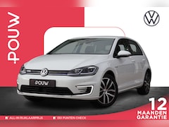 Volkswagen e-Golf - 136pk E-DITION | SoH 94% | Navigatie | Warmtepomp | Camera | PDC | Digital Cockpit