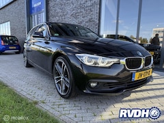 BMW 3-serie Touring - 318i Centennial High Executive
