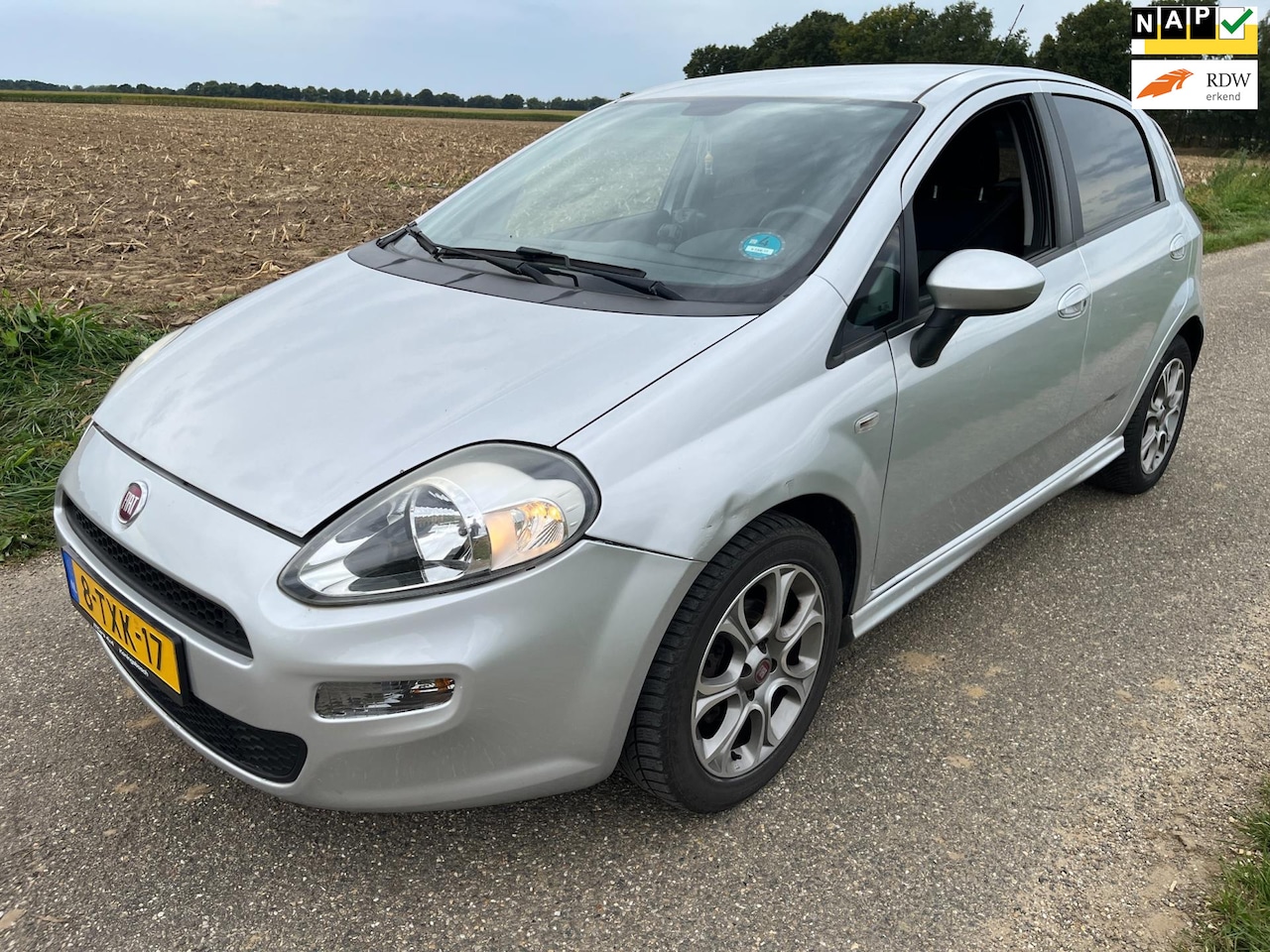 Fiat Punto Evo - 0.9 TwinAir Street |GOED LEZEN| - AutoWereld.nl