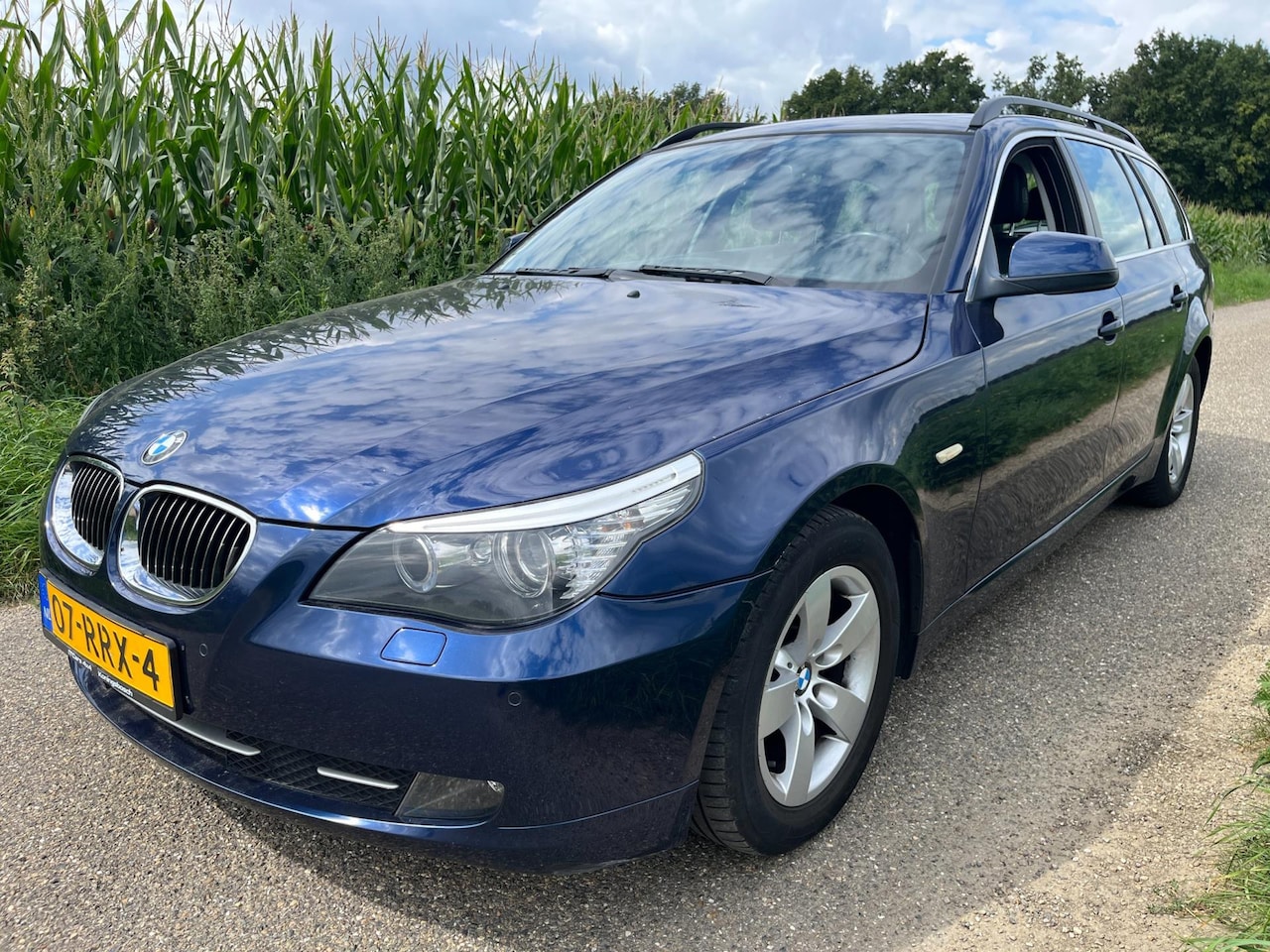 BMW 5-serie Touring - 523i Executive |GOED LEZEN| - AutoWereld.nl