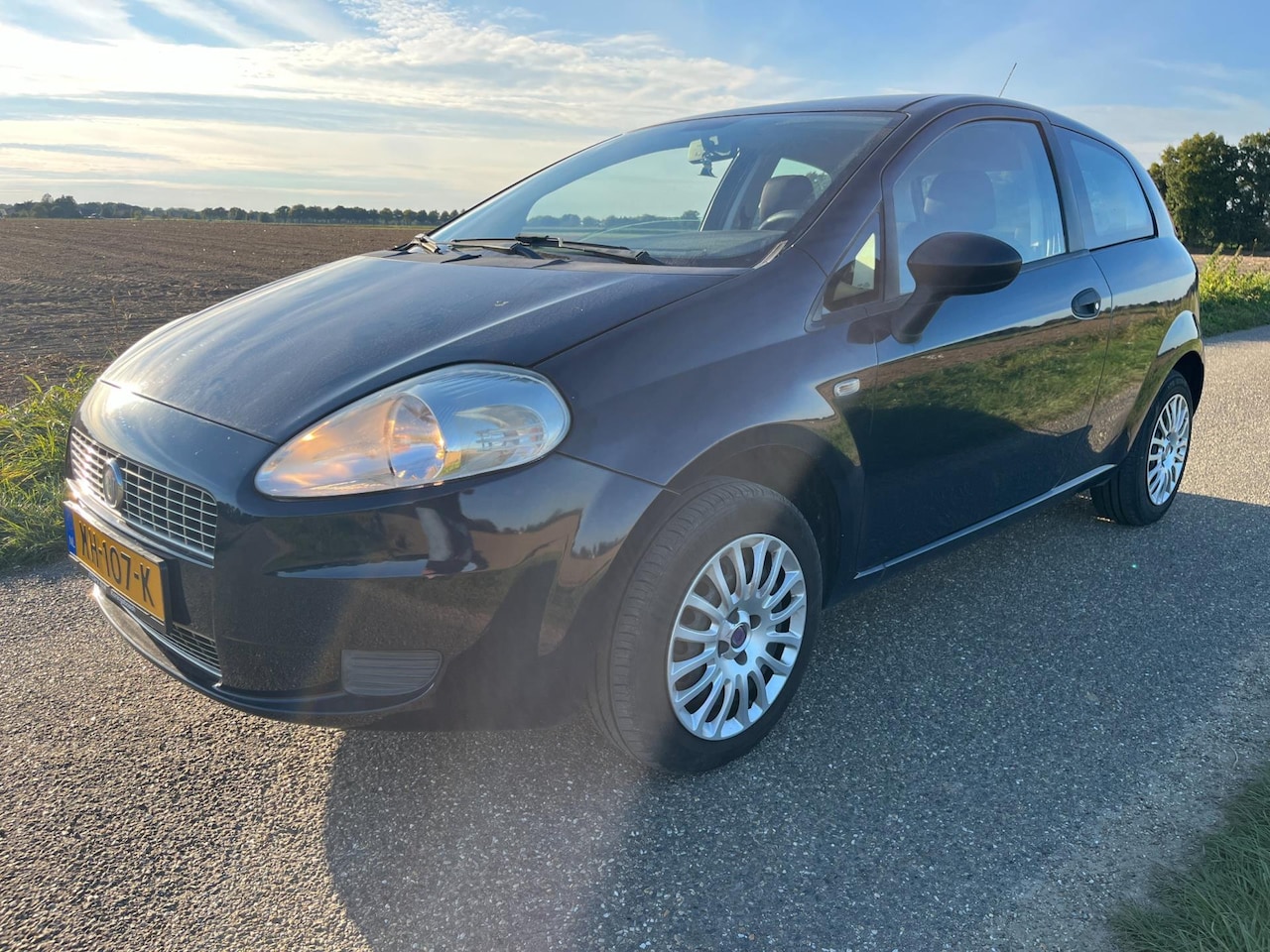 Fiat Punto Evo - 1.2 Active 1.2 Active |nieuwe APK| - AutoWereld.nl