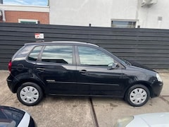 Volkswagen Polo - 1.2-12V Trendline 138733KM/AIRCO- STOELVERWARMING