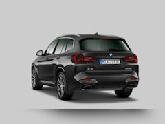 BMW X3 - xDrive30e High Executive M Sport - Panoramadak - parking/Driving Assistant - Head up - Ele