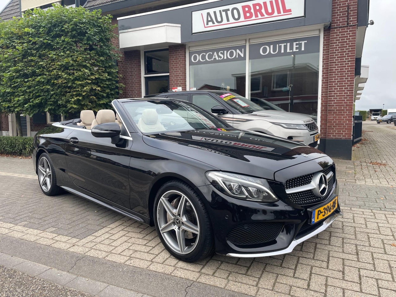 Mercedes-Benz C-klasse Cabrio - 180 Premium Plus Aut.|AMG|Leder|Navi|Camera - AutoWereld.nl