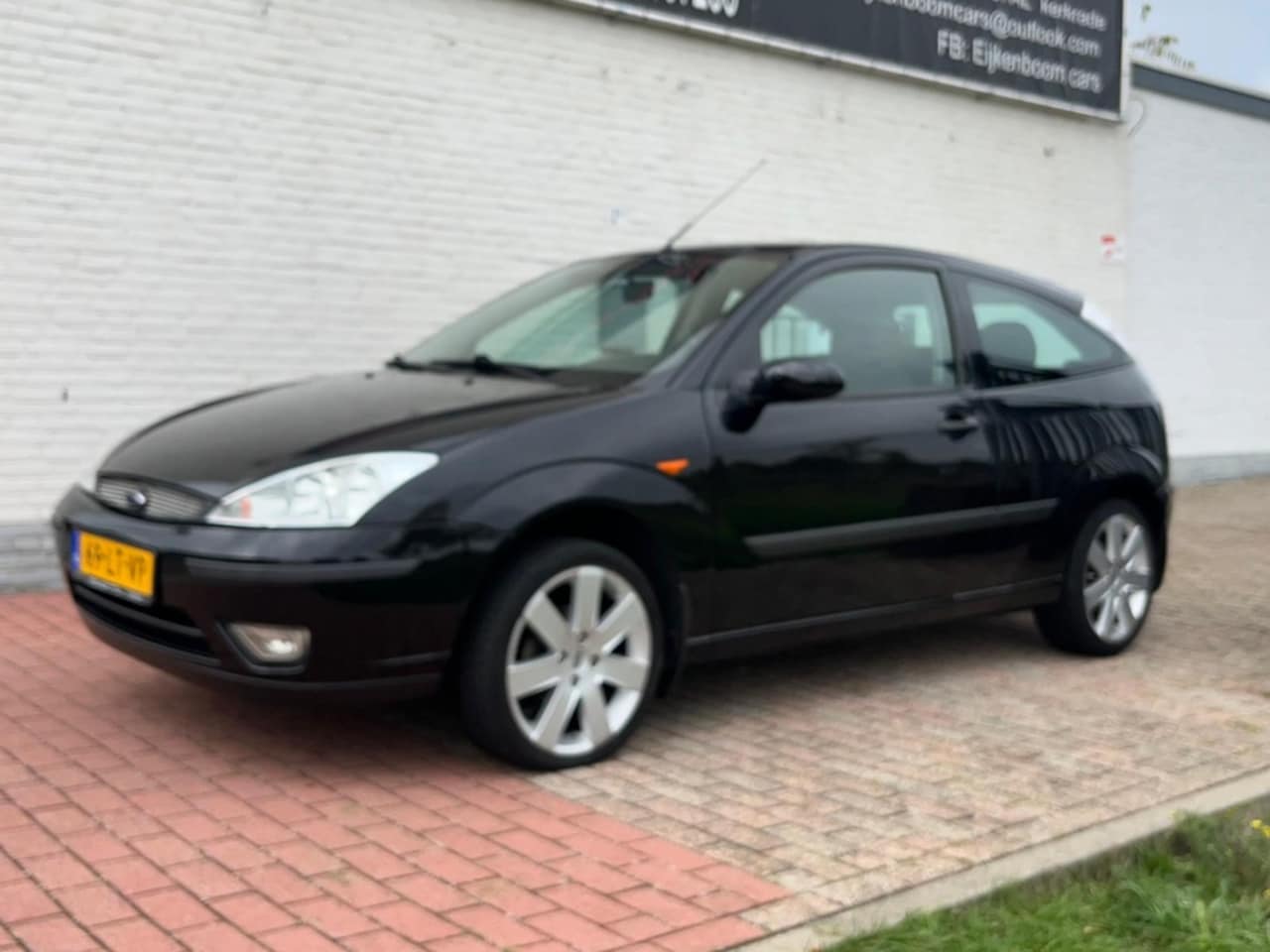 Ford Focus - 2.0-16V Centennial 2.0-16V Centennial - AutoWereld.nl