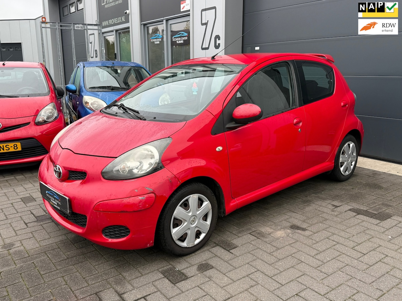 Toyota Aygo - 1.0 AIRCO | ELEKTR PAKKET | APK 03-26 | NAP | - AutoWereld.nl