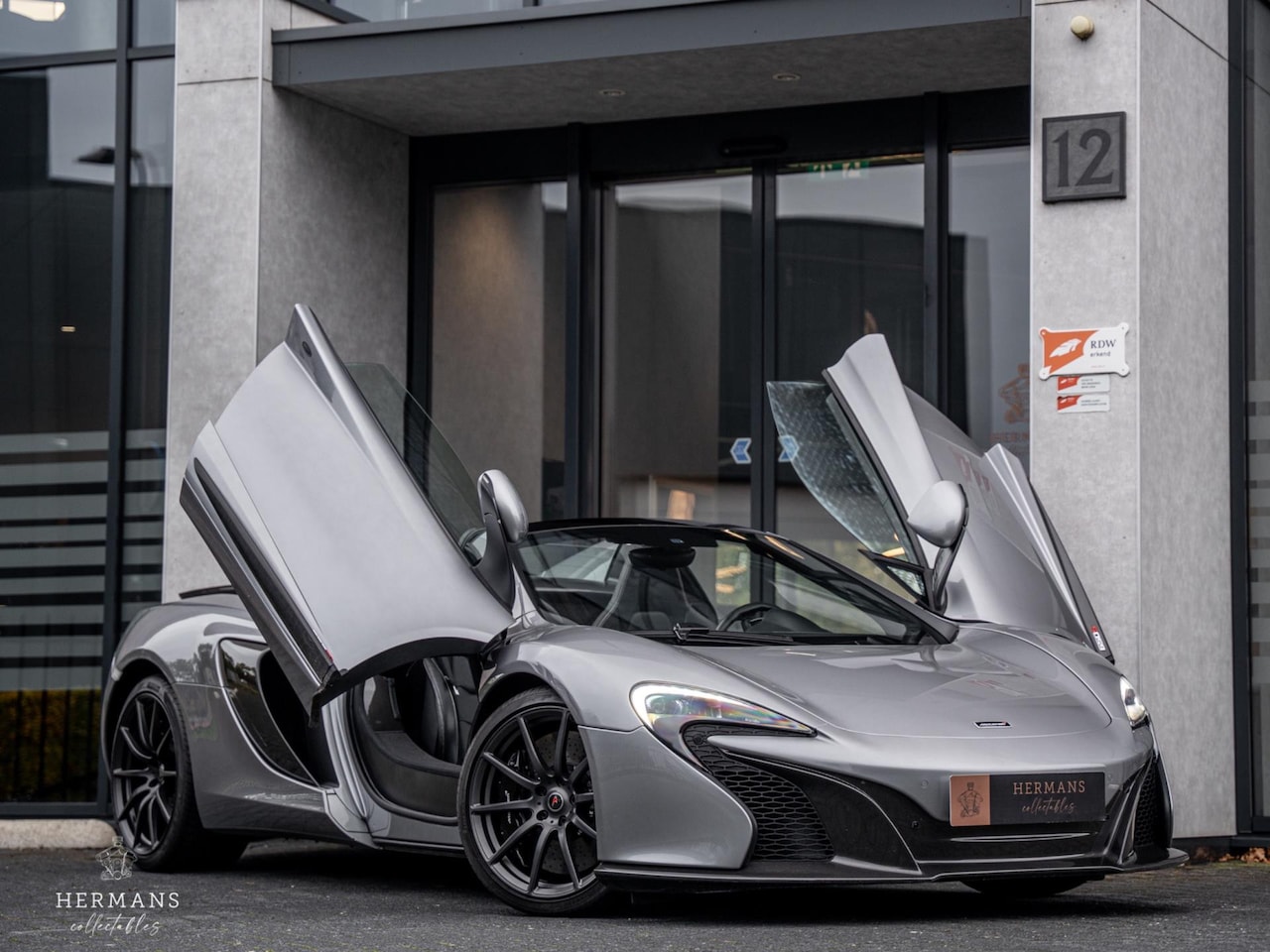 McLaren 650S - 3.8 Spider / Carbon / Ceramic / Dealer maintained - AutoWereld.nl
