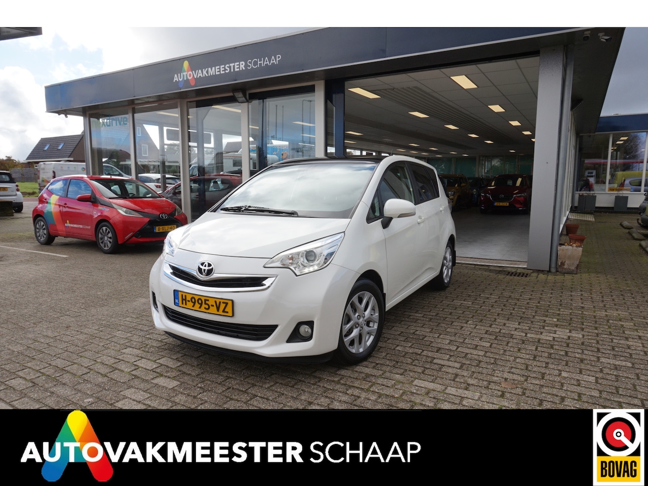 Toyota Verso S - 1.3 VVT-i Dynamic 1.3 VVT-i Dynamic , Automaat , Incl 12 mnd bovag garantie - AutoWereld.nl
