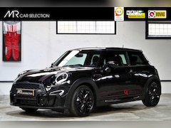 MINI Cooper - 1.5 Rockingham GT | Automaat | JCW | LED | Apple Carplay | NL auto | BTW |