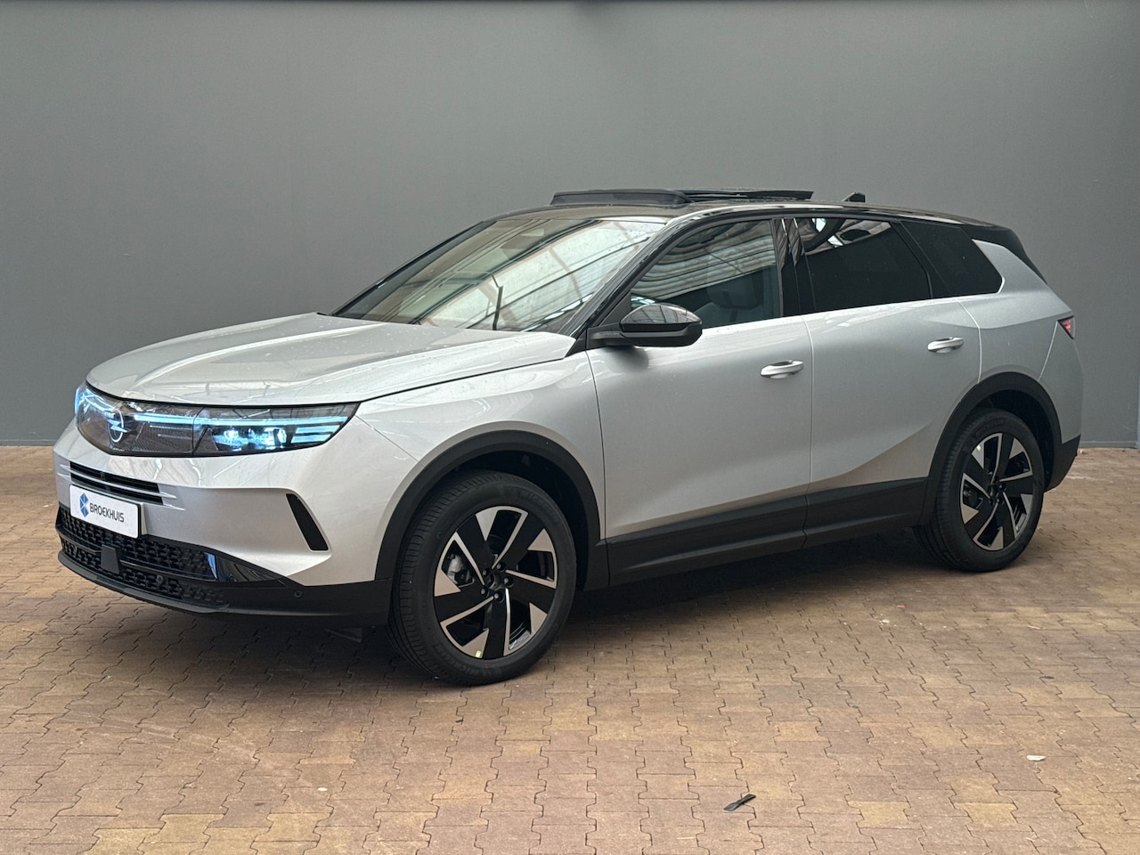 Opel Grandland - GS | Actief noodremsysteem - radar & cameragestuurd | Draadloze telefoonlader (Inductie) | - AutoWereld.nl